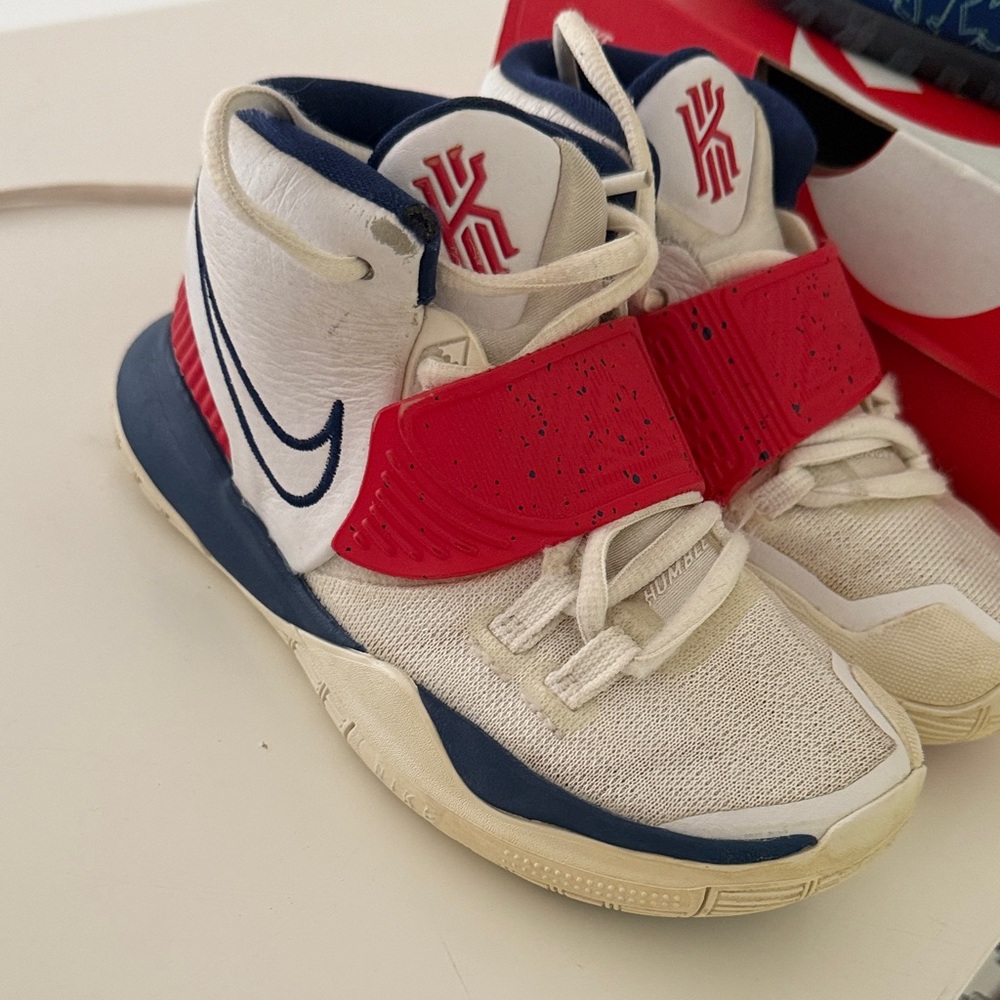 Nike Kids' Red, White, and Blue Kyrie USA Sneakers size 12